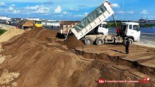 Wonderful huge landfill process Dongfeng 25t Dump Truck loading sand & Wheel Loader SD300N push sand