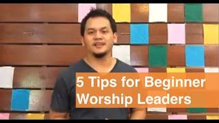 How to Lead Worship as a Beginner (5 Tips for Beginner Worship Leaders)