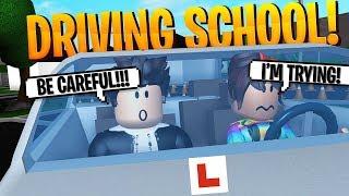 Teaching The People of Bloxburg TO DRIVE at My Driving School!  - Roblox Roleplay