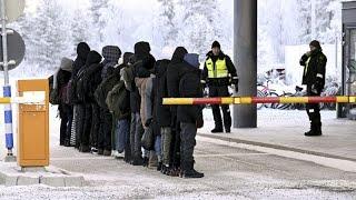 Финляндия закрывает все, кроме одного, пропускные пункты на границе с Россией
