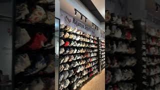 Pusat sneaker thrift Bekasi