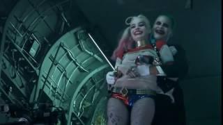 Joker tickles harley