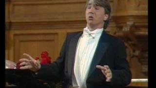 Hvorostovsky in 1990 - Aleko's Cavatina "All the gipsy camp is sleeping" (Rachmaninoff: Aleko)