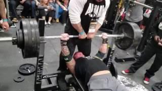 Phillip "Unreal" Brewer bench presses 505 lbs in the Animal Pak Cage 2017