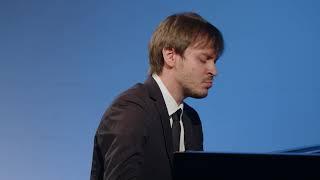 Alexey Shor's Piano Sonata No 1, performed by Philipp Kopachevsky