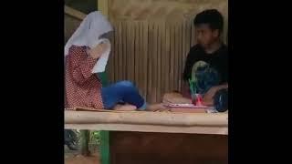 Viral pasangan remaja berbuat mesum 