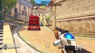 Damage FX "Default" vs "Low" comparison | Overwatch 2