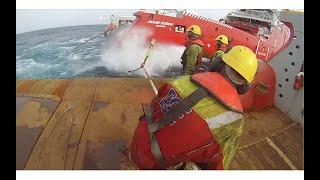 Massive Norwegian AHTS Ship in Action! The life of a Sailor! Operation and accommodation!