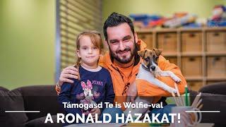 Wolfie és Dorottya a Ronald Házban