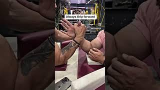 How to take grip against toproller #armwrestling #shorts