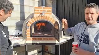 Que buen horno de leña. Autóctonos hay que valorar la cocina tradicional. Comida autoctona.