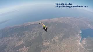 Solo jump Hvar, Skydiving tandem group