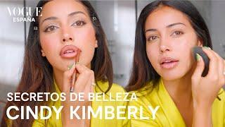 Cindy Kimberly: maquillaje de los 90 con labios ombré | VOGUE España