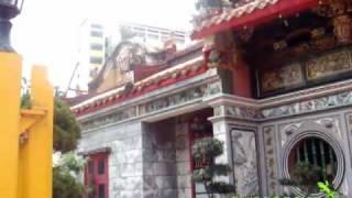 Entrance of Leong  San See Temple