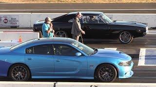 '68 Charger vs '18 Charger - 1/4 mile muscle cars drag race
