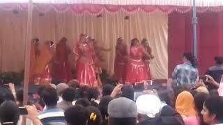 School dance vedio (naino wale ne )aysa dance jo kar de pagal