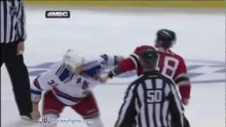 Brad Mills vs Dale Weise Sep 21, 2011