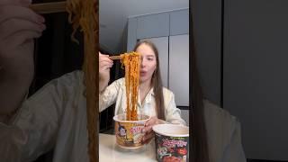 Пробую самую острую лапшу в Корее #жизньвкорее #катякорея #먹방#mukbang