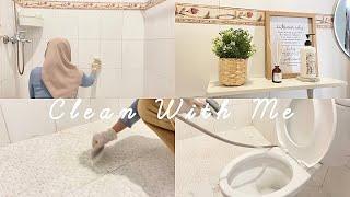Cara Mudah Membersihkan Kamar Mandi || Bathroom Cleaning (Oxy Clean)