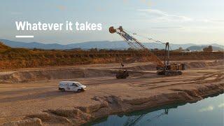 More than just customer service | Liebherr