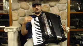 3932 - Black Roland FR-8X-BK Digital Piano Accordion 41 120 $4999