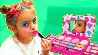 Las Ratitas pretend play maquillan con maquillajes de juguetes toys for kids