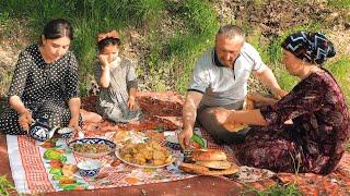 Uzbek Vegetable Stew in a Cauldron High in the Mountains! Wonderful Life in the Village