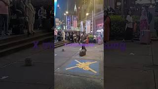 Warga Asing jd Badut di Bukit Bintang