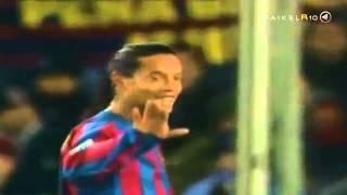 Ronaldinho the legend : Ronaldinho - Just Skills really Amazing Ronaldinho !!