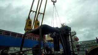 Project Equipment PLTU Sumsel 8 bongkar muat STS (Ship to Ship) Area Tanjung Buyut Sumatera Selatan