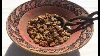 Rummaniyya - Meatballs in pomegranate sauce from the Middle Ages