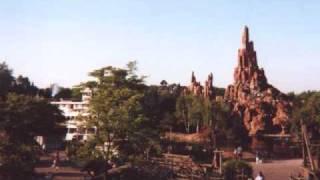 Disneyland Paris- Frontierland- full music loop part 6