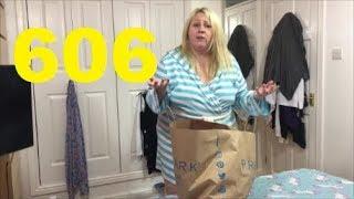 ADELESEXYUK TRYING ON A PRIMARK BLACK TOP