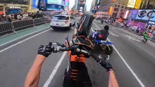 100+ DIRTBIKES & ATVS RIDE THRU TIMES SQUARE! * 2021 YZ450F WHEELIE BATTLE *