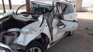 Faisal Saleh Hayat Land Cruiser Accident With a Truck on M-4 Motorway near Faisalabad