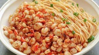 Six-Shrimp Noodles | Spend a day peeling 1000 shrimps to make the noodles with the shrimp-toppings.