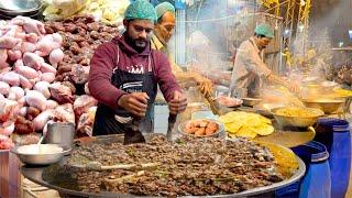 PAKISTANI STREET FOOD - BUTTER GOAT BRAIN KIDNEY OFFAL STEW | SPICY TAWA KATA KAT