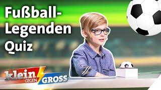 Ole (9) vs. Fußball-Kommentatoren: Wer erkennt mehr Fußballer? | Klein gegen Groß