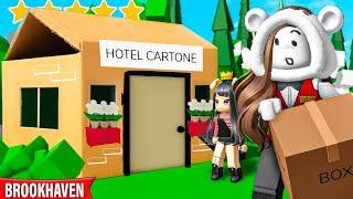 HO COSTRUITO UN HOTEL DI CARTONE SU BROOKHAVEN ROBLOX!