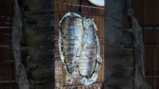 ВКУСНАЯ РЫБА СКУМБРИЯ НА МАНГАЛЕ  УРЗУФ 2020. АЗОВСКОЕ МОРЕ