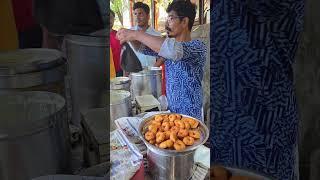 Vikhroli Famous Idli vada #food #streetfood #foodie #indianstreetfood #ytshorts #shorts