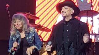 SUZI QUATRO FT. BOY GEORGE - STUMBLIN' IN, London Palladium, 15.11.2023