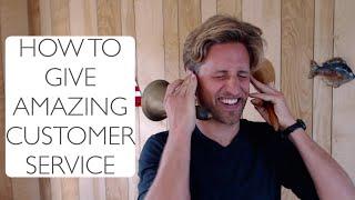 How to Give Amazing Customer Service? Examples and Tips