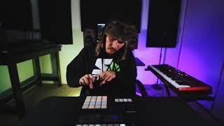 DJ Hoppa - Beats In The Guest Room Ep. 9 "If I Could" (Live Beat making on the Maschine)