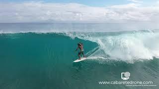 Surfing barrels Playa Encuentro Cabarete