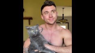 Singing with my cat #1