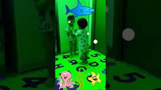 Baby Shark Dance with Felix and Sofia