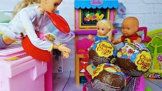 KATYA AND MAX ARE A FUNNY FAMILY! FIXIES AND MARMALADES! Barbie dolls cartoons collection of OLD