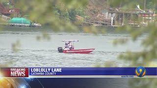 Deputies: Man drowns on Lake Norman after jumping off pontoon boat