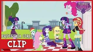 Princess Twilight meets Human Twilight | MLP: Equestria Girls | Friendship Games! [HD]